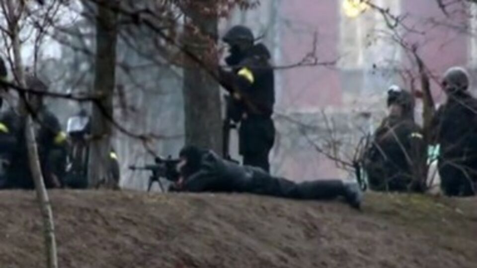 Всего проверяют на причастность к убийствам девять человек