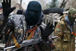 Вооруженные люди в Славянске