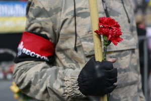 В нарушении перемирия в Славянске обвинили "Правый сектор"