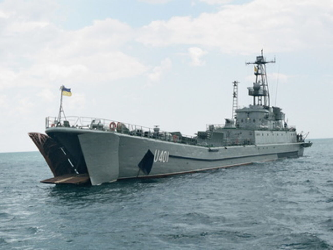 В Одессу также прибудут противолодочный корвет "Винница", артиллерийский катер "Херсон", буксир "Ковель", танкер "Горловка" и буксирный катер "Новоозерное"