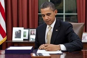 Обаму призывают подписать третий пакет санкций