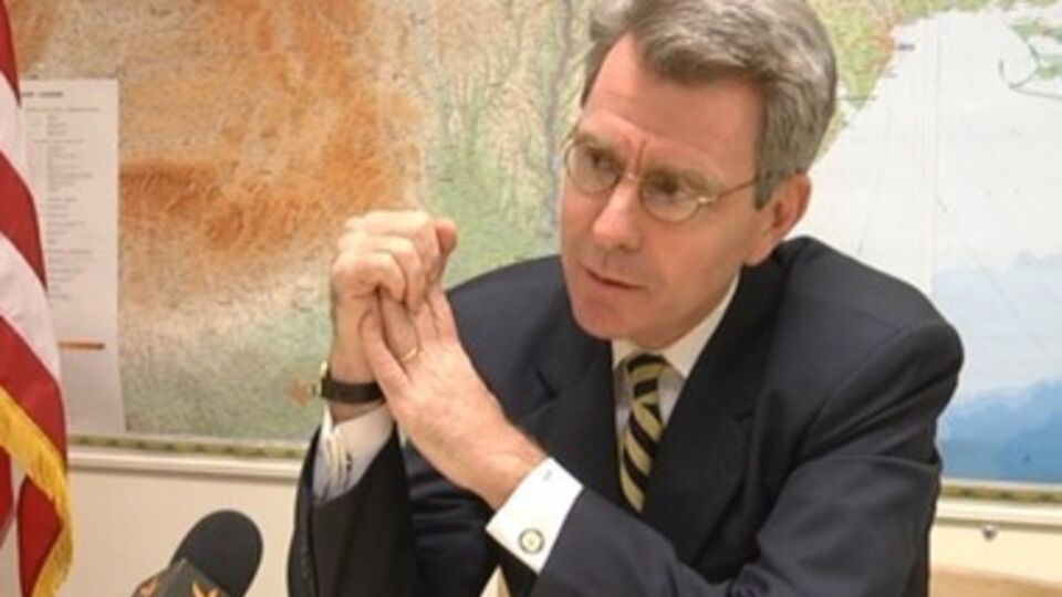 Пайетт считает, что Украине нужно сосредоточиться на дипломатии, а не на военном соперничестве с Россией