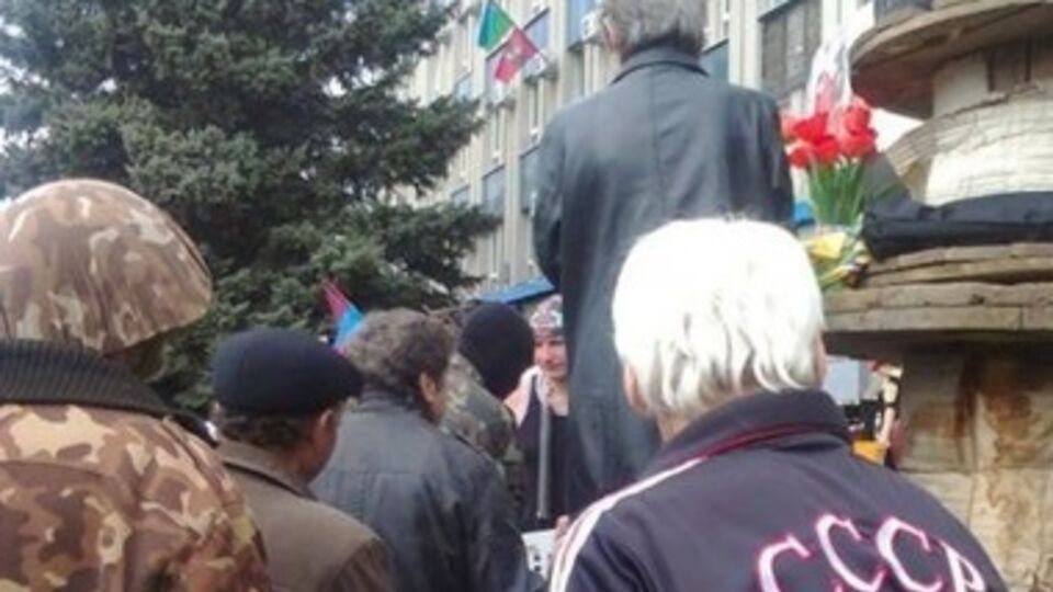 Здание СБУ в Луганске захвачено сепаратистами с 6 апреля