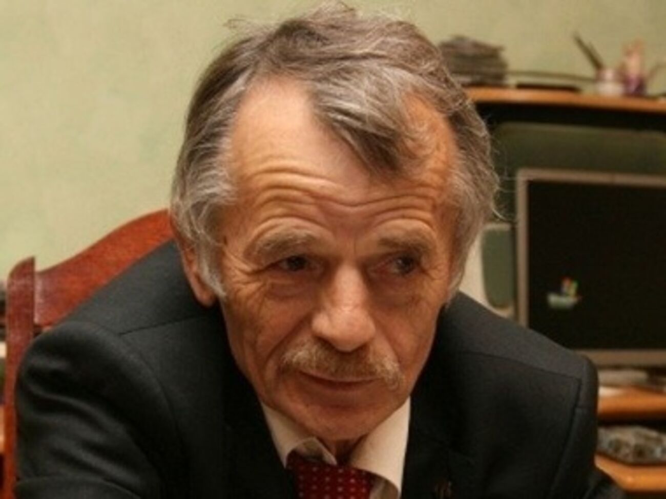 Джемилев: Как же так, Владимир Владимирович, меня уже в вашу страну не пускают?