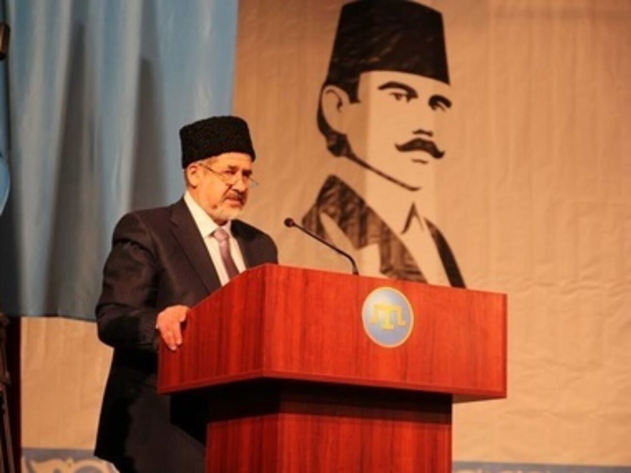 Рефат Чубаров