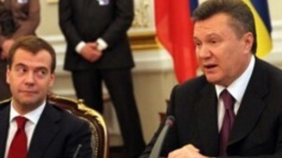 Украинское правительство призвало все стороны выполнять Женевские договоренности