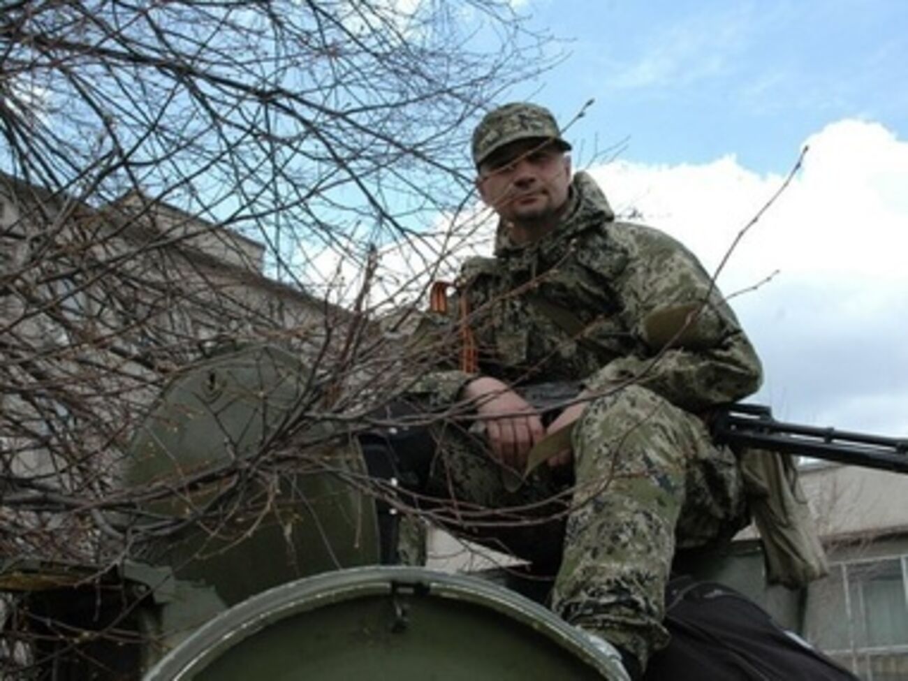 Член харьковского "Оплота" Эдвард Питерский был замечен в Славянске