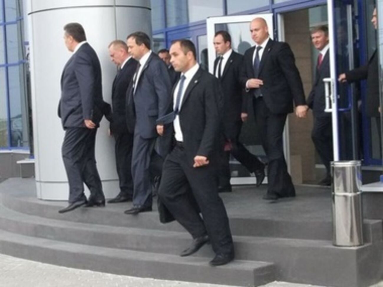 Один из бывших охранников Януковича похитил оружие