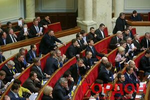 Верховна Рада не приняла к рассмотрению ни одного законопроекта