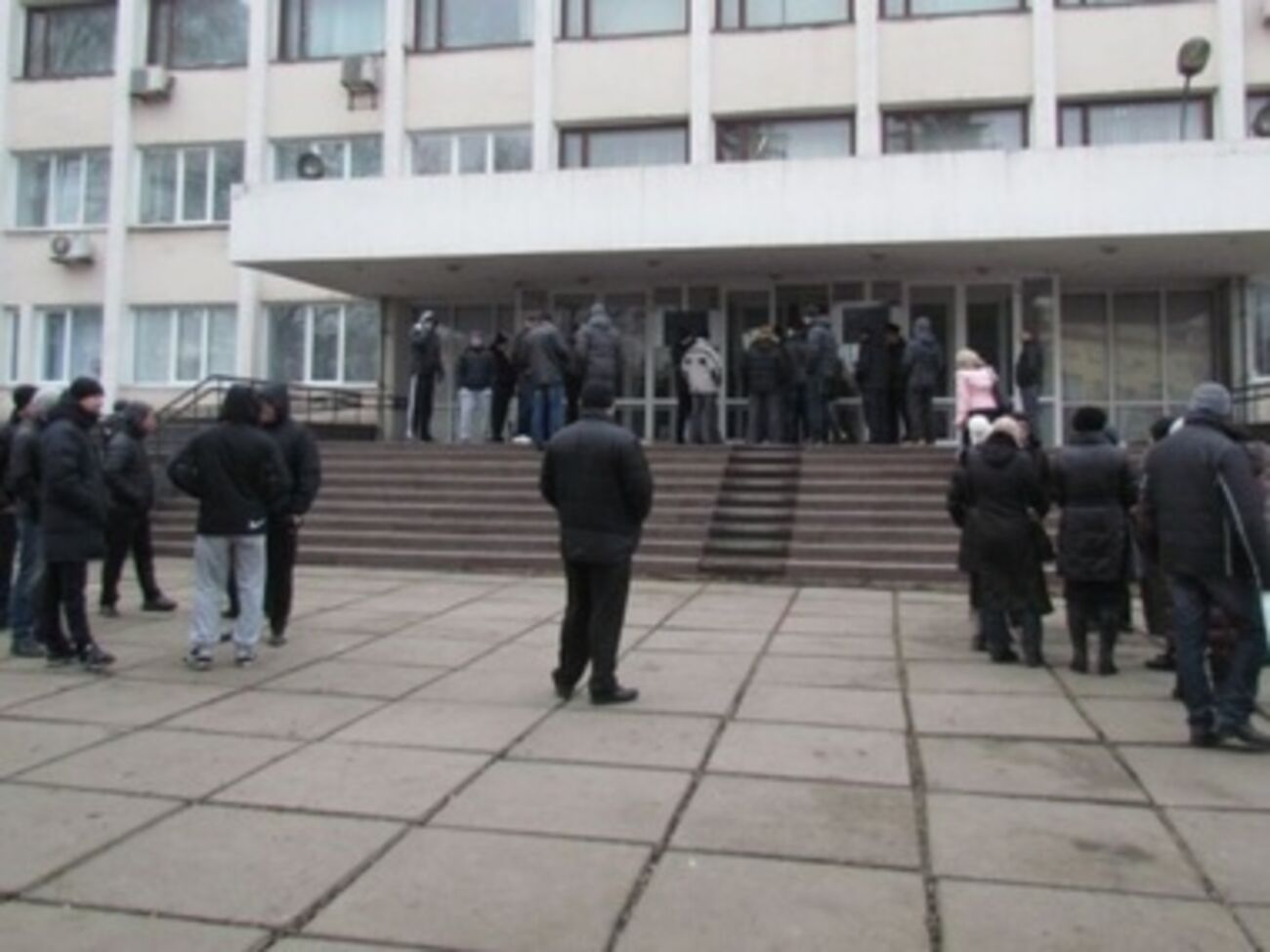 Мэрию Мариуполя освободили от террористов 24 апреля