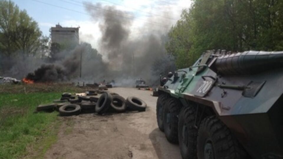 По сообщениям СМИ, антитеррористическая операция в Славянске приостановлена