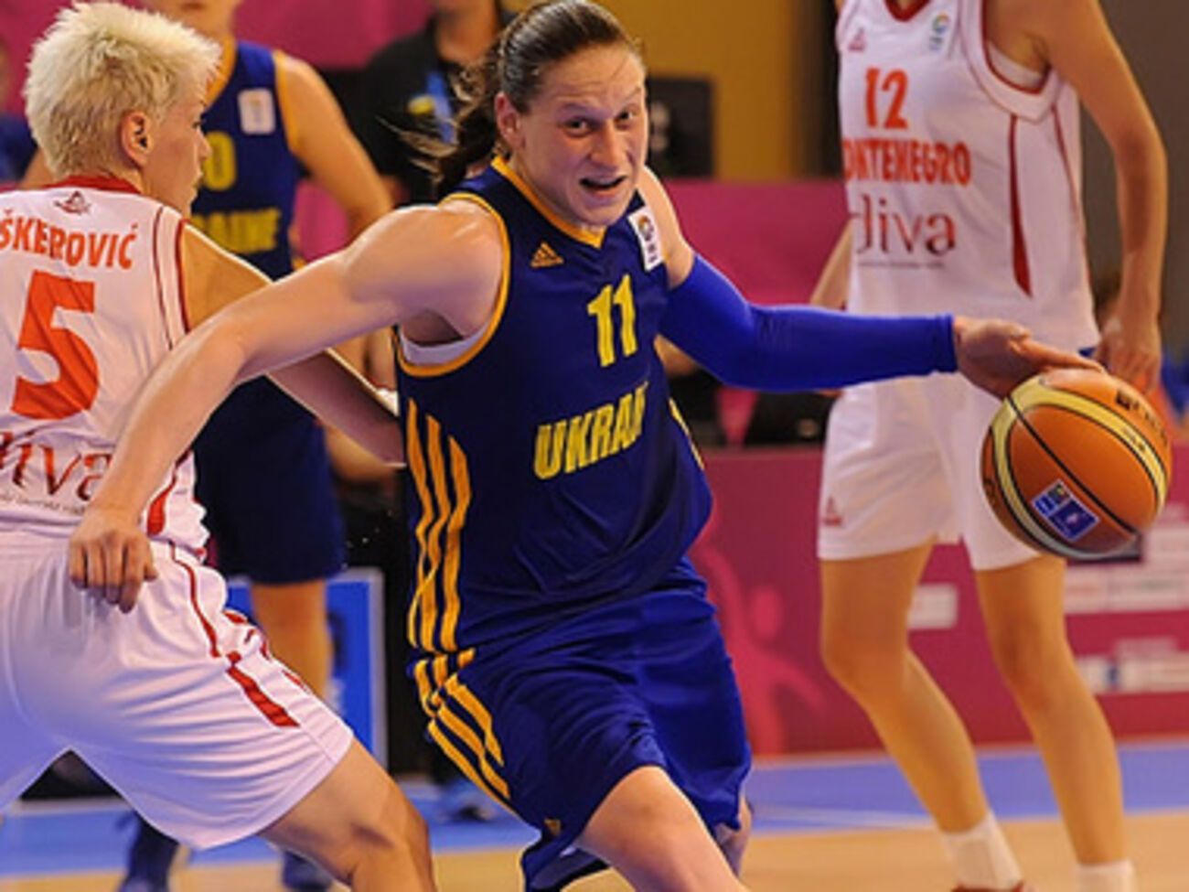 Украинки проведут все матчи отбора к Евробаскету-2015 в гостях
