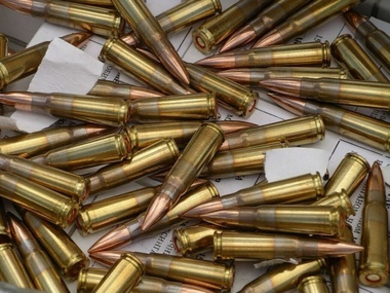 В феврале во Львове похитили почти тысячу единиц оружия и 70 тысяч патронов