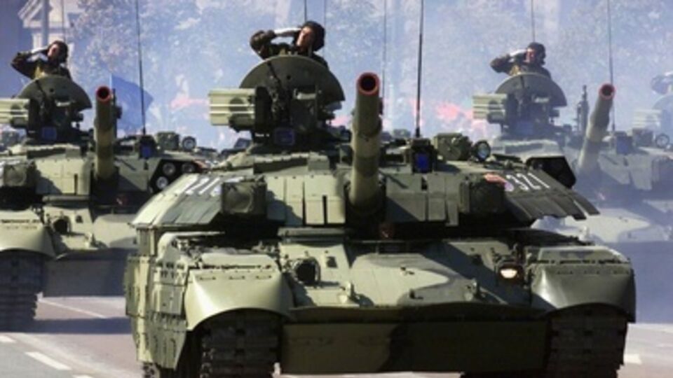 Украинцы перевели военным более 111 млн гривен