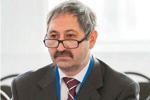 Решение о вводе войск Путин может принять единолично и в любой момент, заявил Гольц