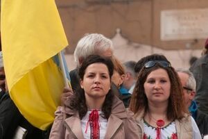 Украинская община в Италии проводит митинги в поддержку Украины