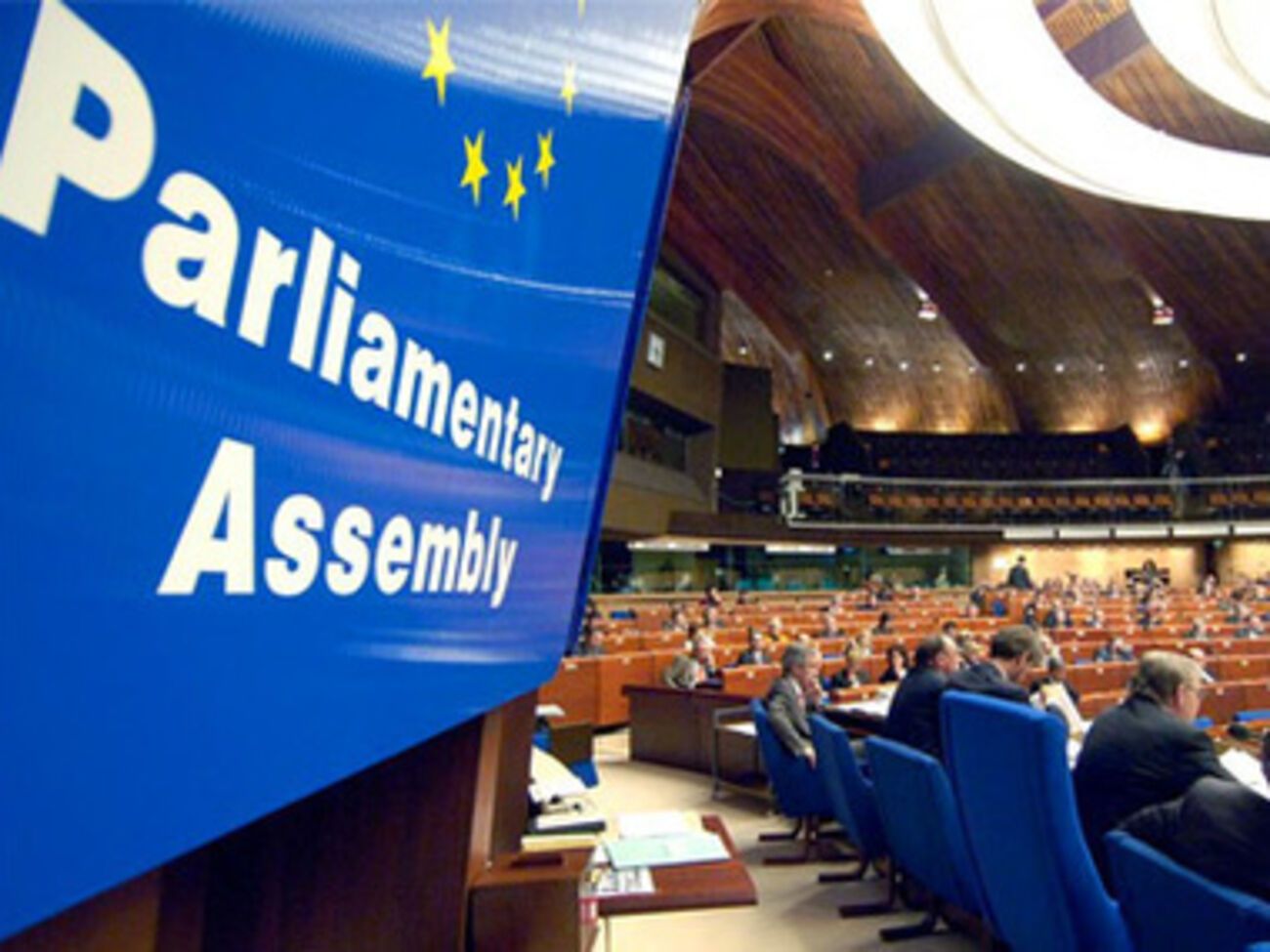 Представители ПАСЕ также планируют встретиться с главными претендентами на пост главы государства