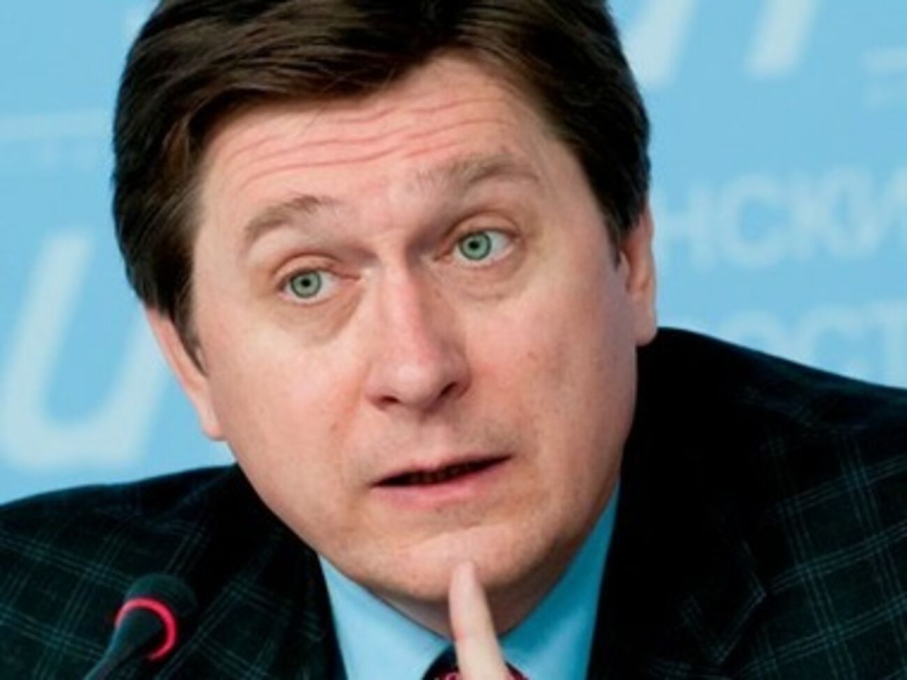 Фесенко: Открытое введение российских войск в Украину – это начало полномасштабной холодной войны между РФ и Западом