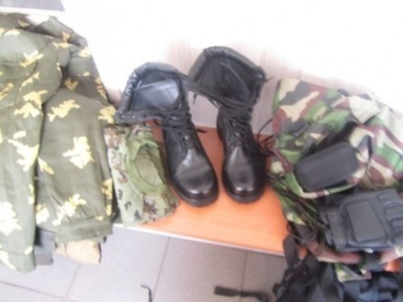 Госпогранслужба задержала партию военной формы