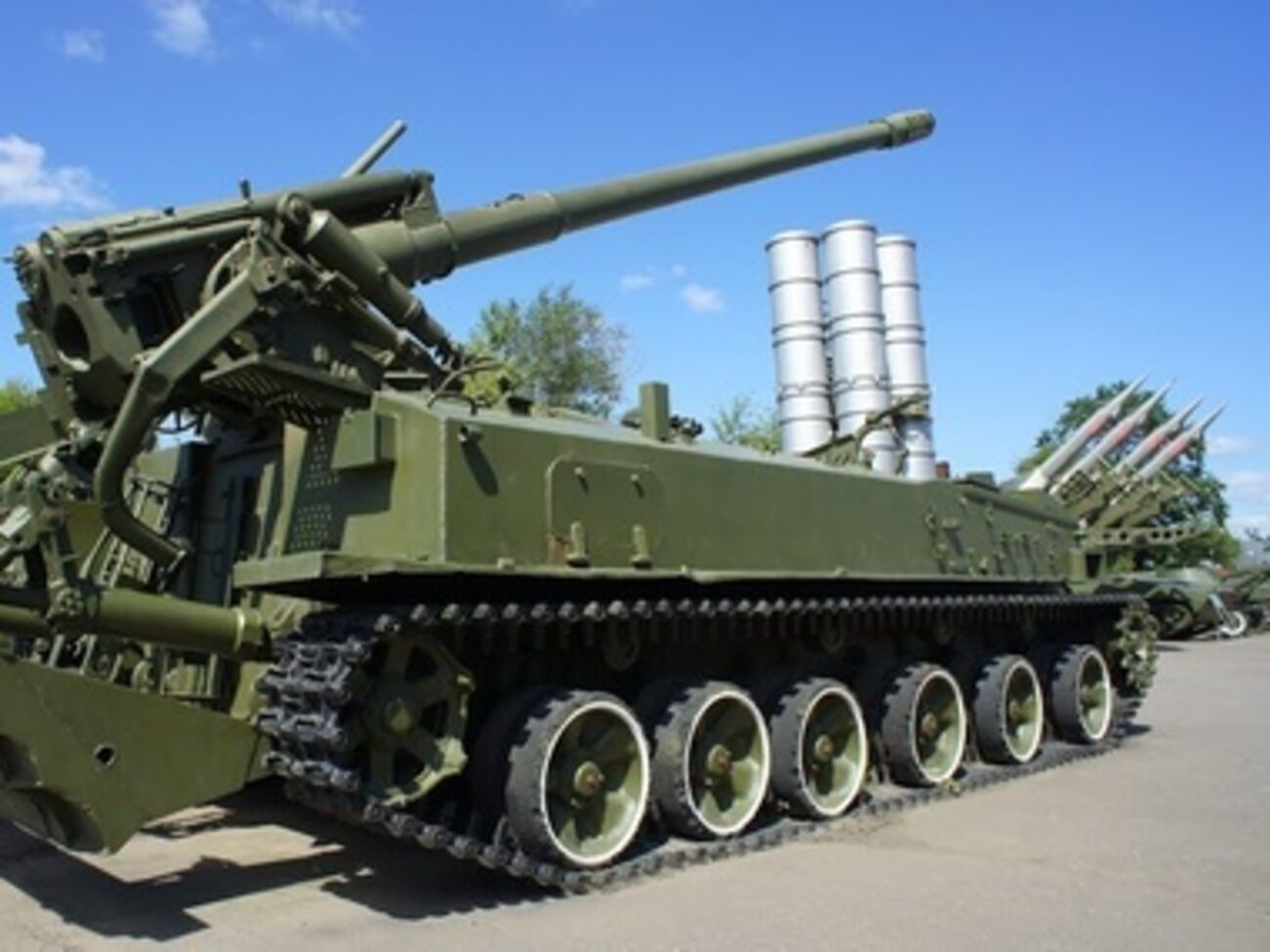 Десять вагонов военной техники направились в&nbsp;в Констанцу