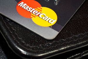 В России могут отключить платежные системы Visa и Mastercard