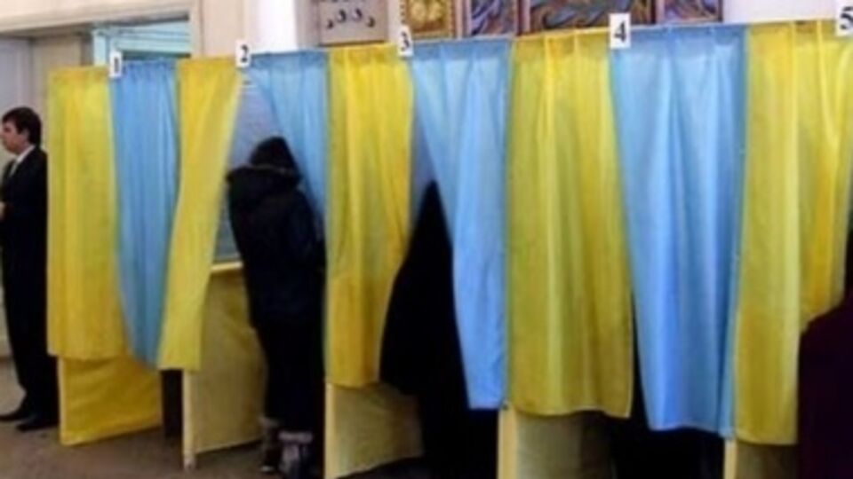 Досрочные выборы президента Украины будут проводиться под усиленной охраной