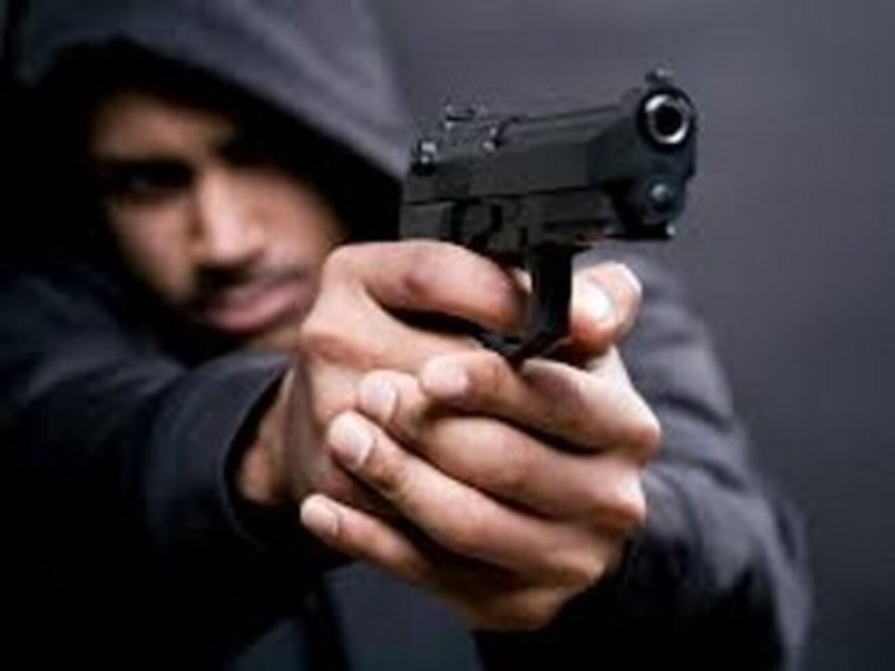 МВД ввело оперативный план "Сирена" для установления места нахождения преступников