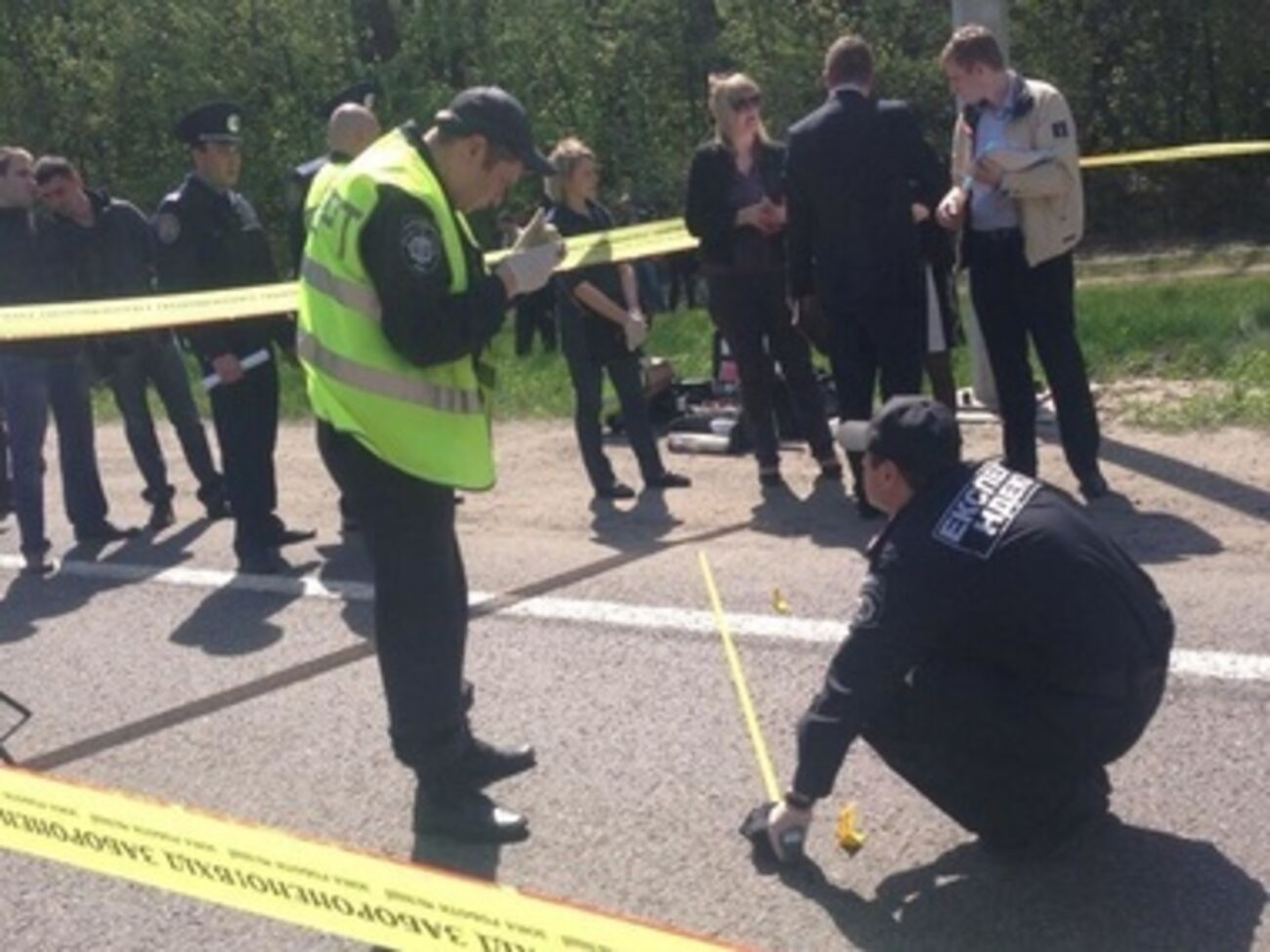 На месте покушения на Геннадия Кернеса работает следственная группа