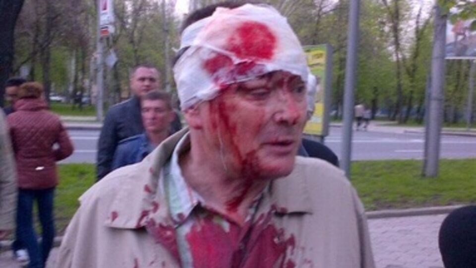 Сепаратисты избивали митингующих битами и арматурой