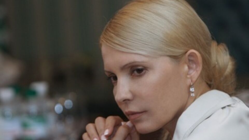 Тимошенко готова встретиться со своим соперником в президентской гонке