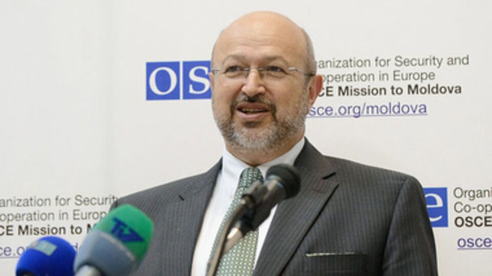 Заньер приехал в Киев