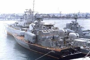 Россия возвращает Украине корабли