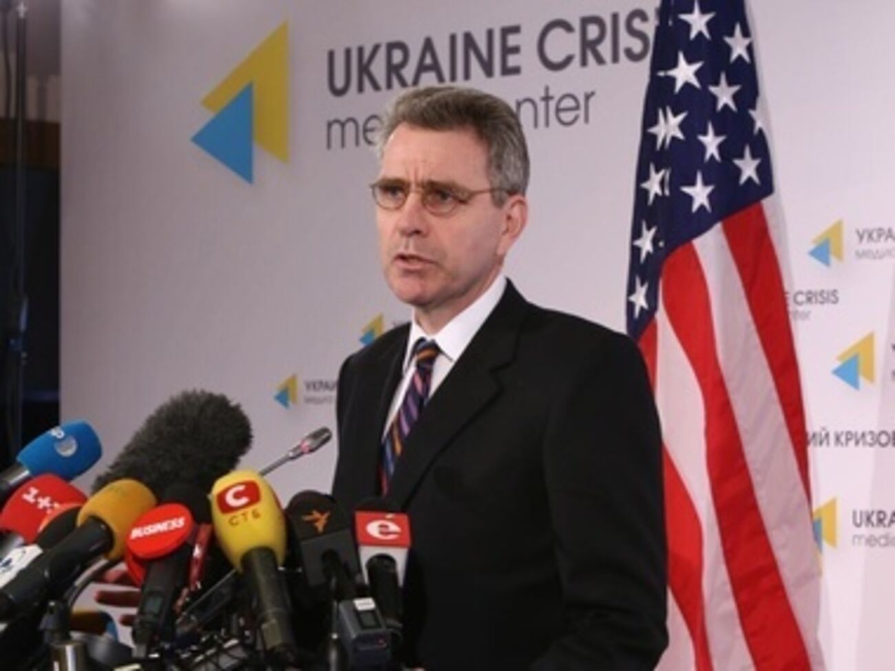 Американской посол в Украине Джеффри Пайет