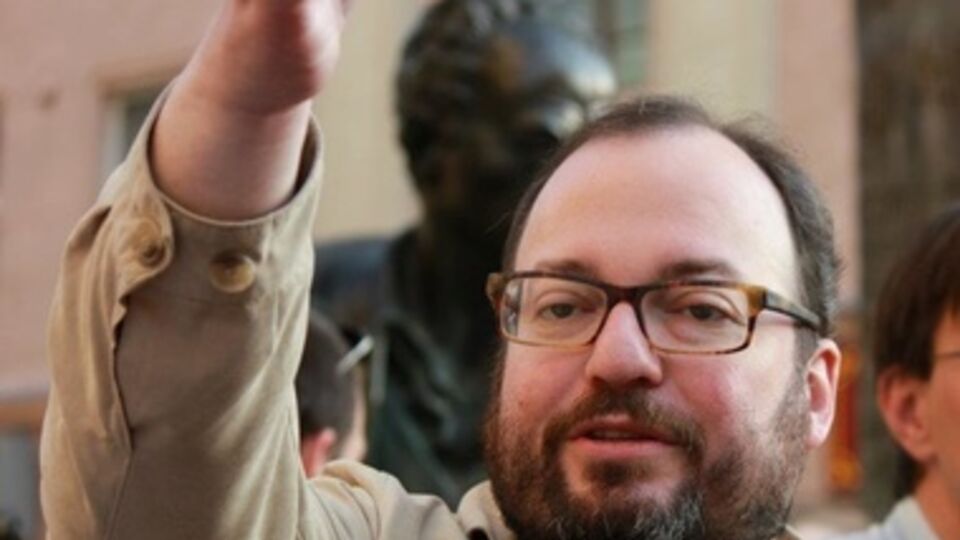 Станислав Белковский