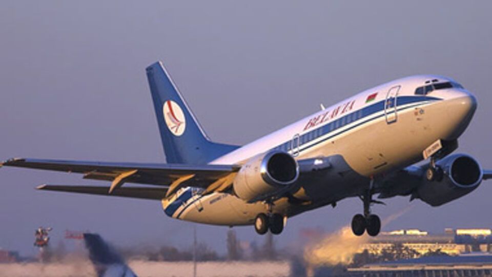 Компания "Белавиа" раньше отправляла летние рейсы в Симферополь три раза в неделю