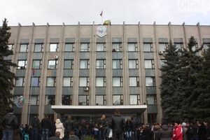 Горловский горсовет захватили сепаратисты
