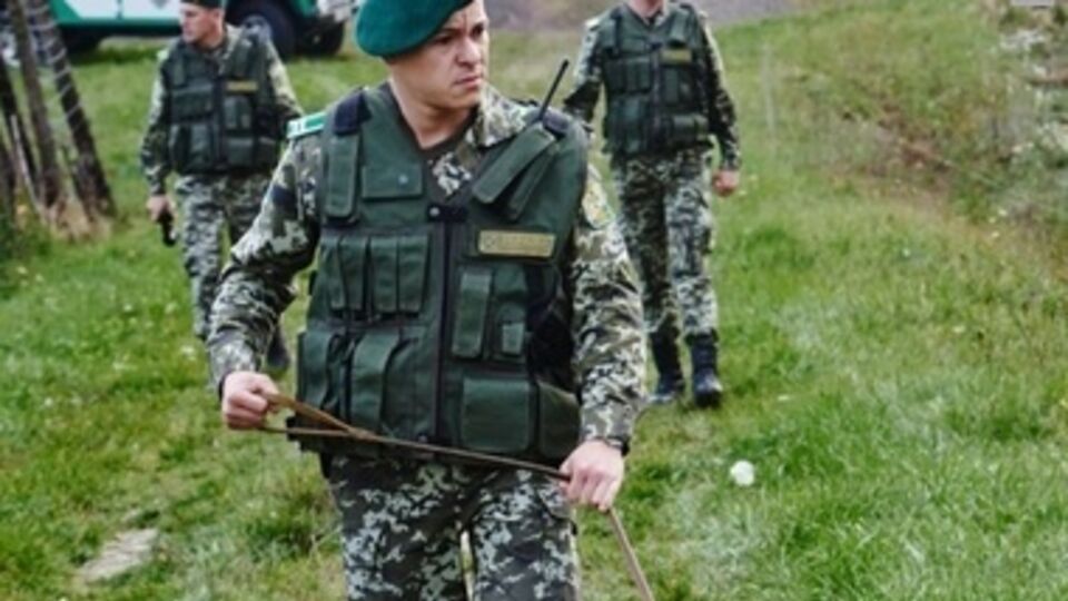 Пограничники задержали диверсантов