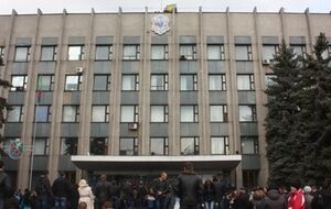 The Guardian: Украинская власть потеряла контроль над востоком страны