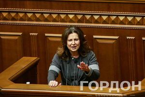 Внефракционный народный депутат Инна Богословская