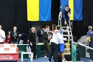 Украина ведет в поединке со шведами