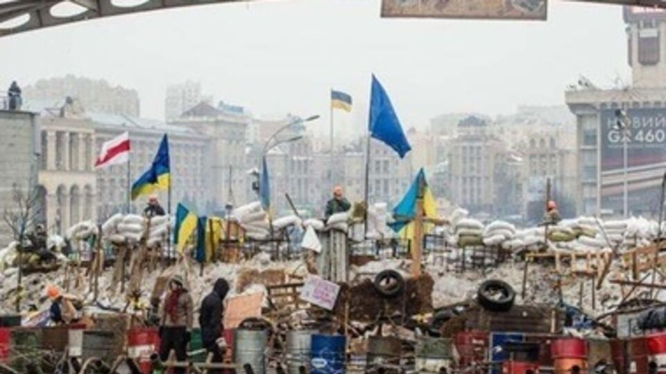 "Правый сектор" заявил, что баррикады трогать не будут