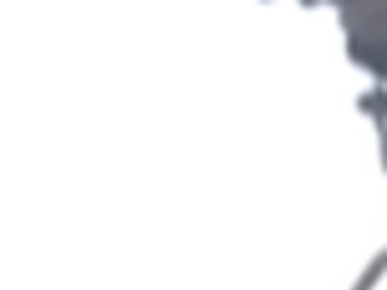 Разобранную брусчатку восстанавливают коммунальные службы вместе с активистами