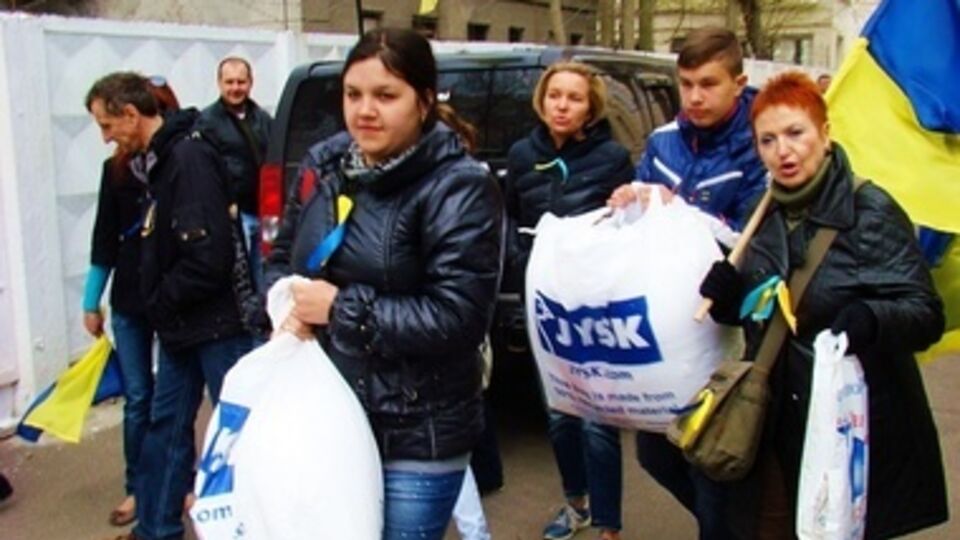 Заместитель командира Олег Кудренко поблагодарил активистов за помощь