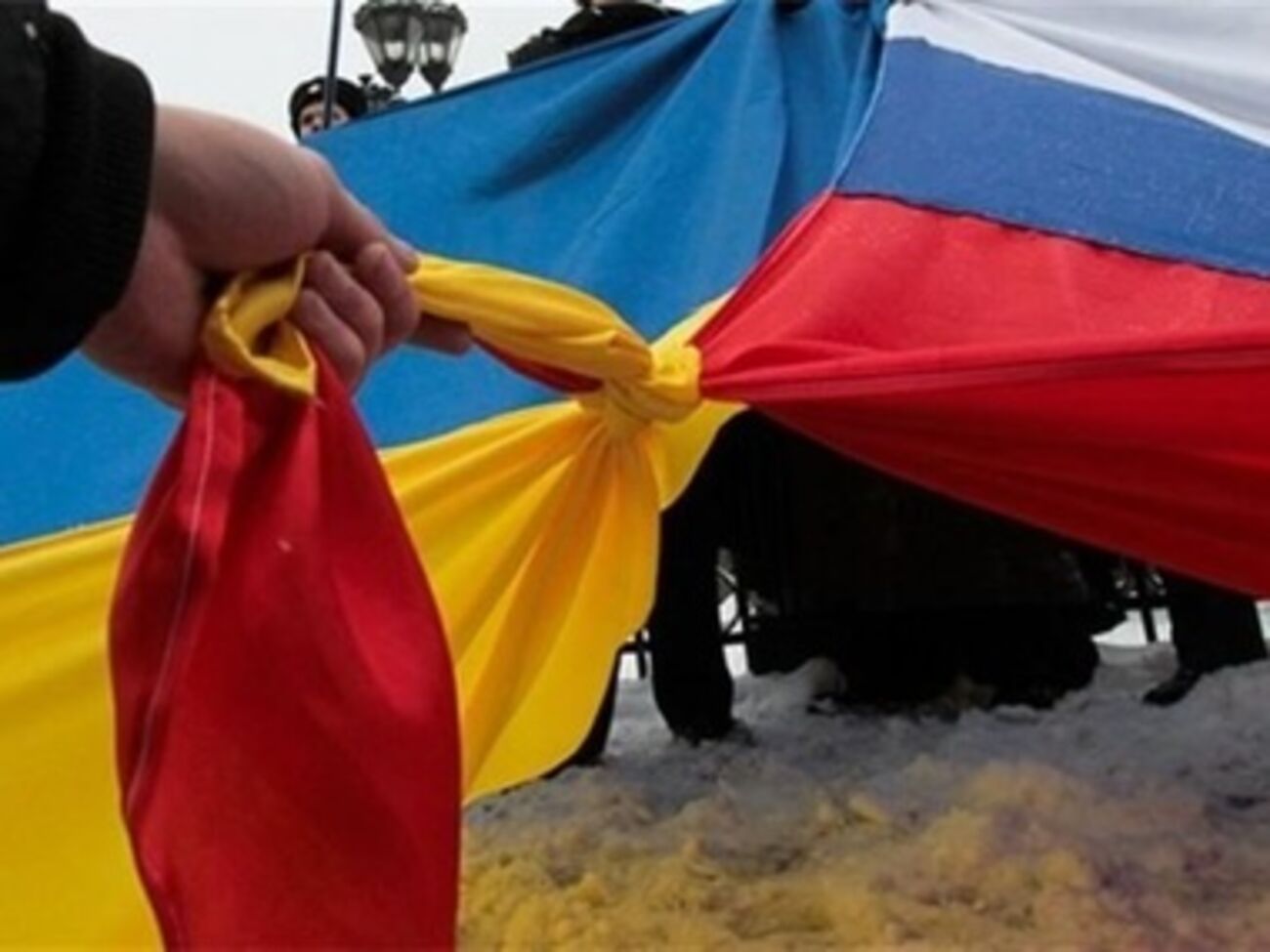 Украинцы против раскола страны, утверждают немецкие социологи