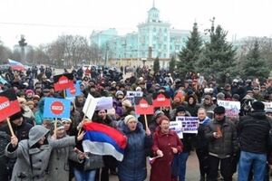 В Луганске готовят захваты стратегических объектов