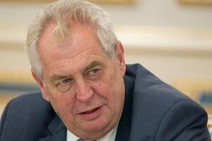 Милош Земан