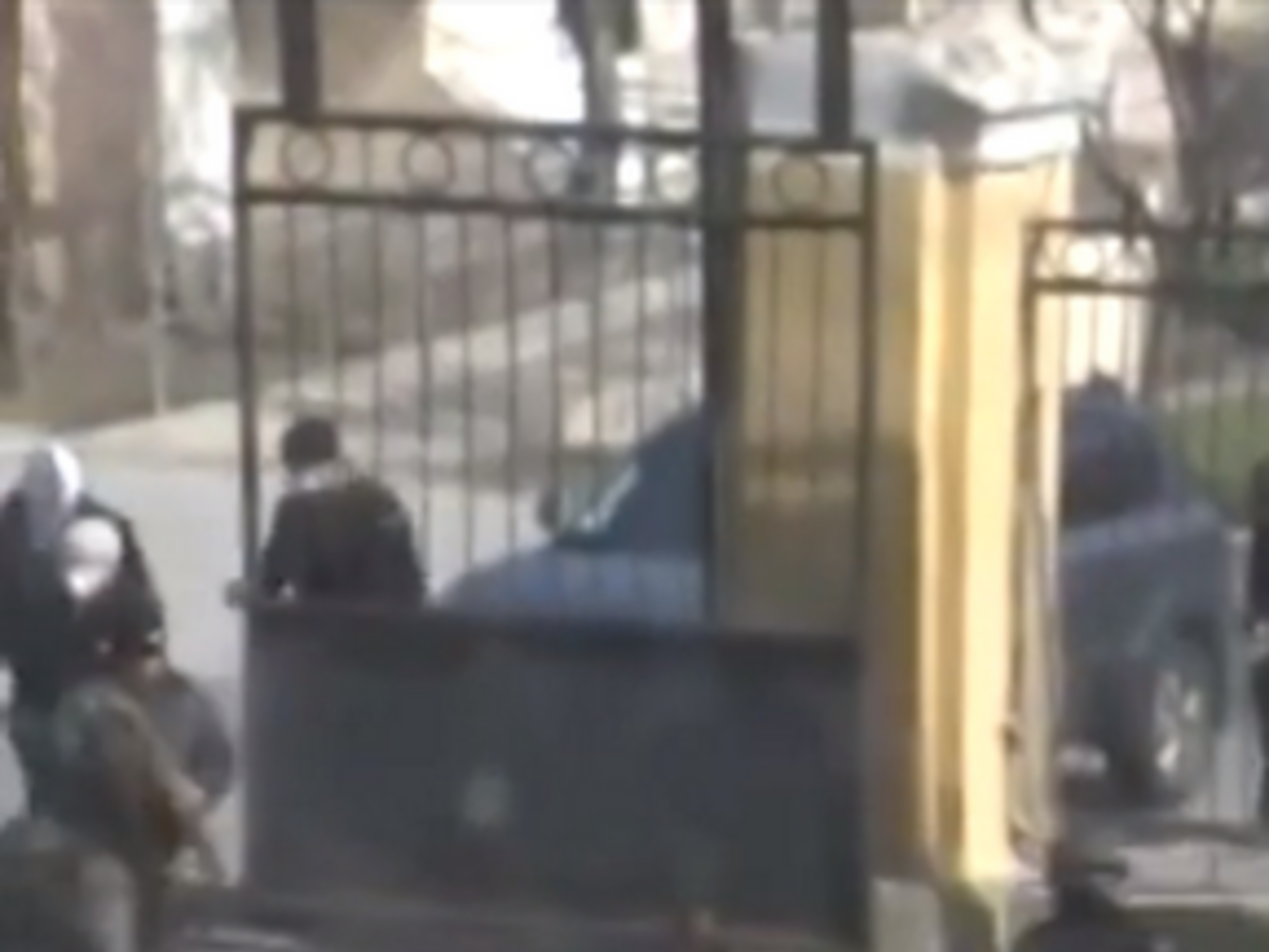 Неизвестные стреляли в воздух