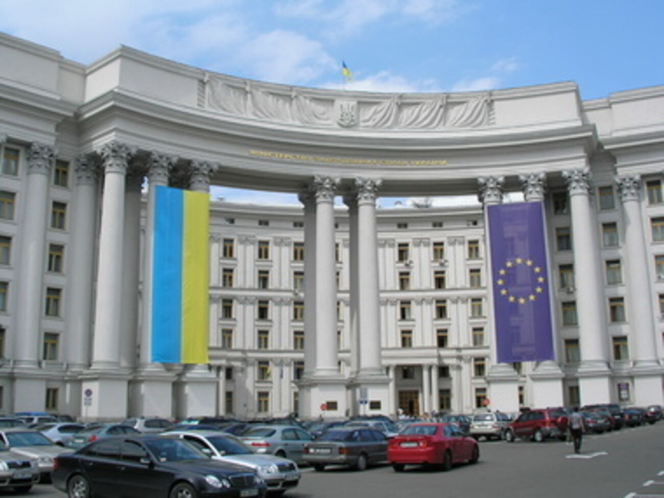 МИД готовит ноту протеста в связи с убийством украинского офицера в Крыму