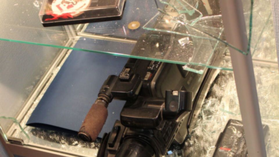 Сепаратисты требовали выхода в прямой эфир, когда им отказали – начали все громить