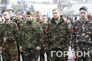 МИД России окрестил "Правый сектор" "незаконным военным формированием"